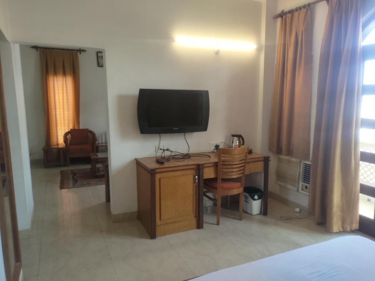 Hotel Fort View Tikamgarh المظهر الخارجي الصورة