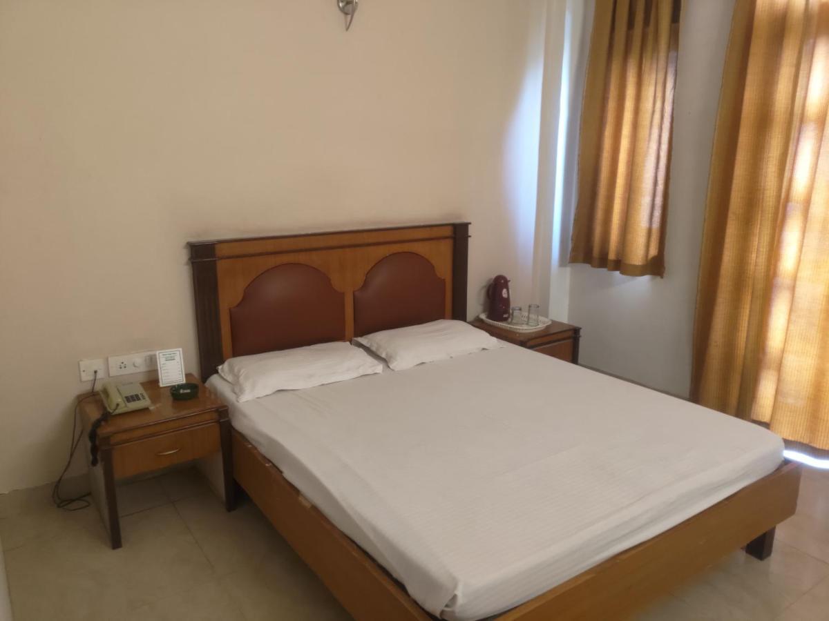 Hotel Fort View Tikamgarh المظهر الخارجي الصورة