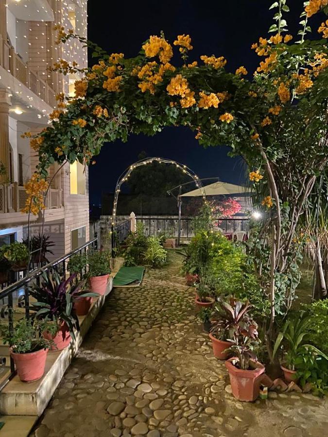 Hotel Fort View Tikamgarh المظهر الخارجي الصورة