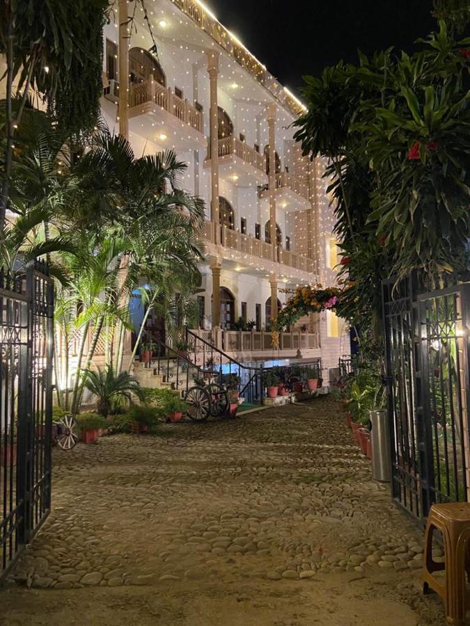 Hotel Fort View Tikamgarh المظهر الخارجي الصورة