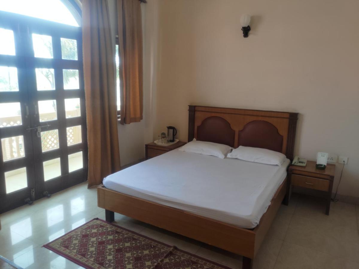 Hotel Fort View Tikamgarh المظهر الخارجي الصورة